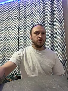 Snapshot of _XxX-XxX_ chatting on January 21, 2:00 am  XxX-XxX  online show from January 21, 2:00 am