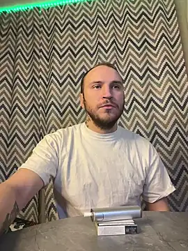 Snapshot of _XxX-XxX_ chatting on January 30, 9:47 pm  XxX-XxX  online show from January 30, 9:47 pm