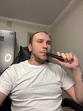 Snapshot of _XxX-XxX_ chatting on February 16, 10:54 pm  XxX-XxX  online show from February 16, 10:54 pm