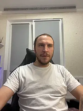 Snapshot of _XxX-XxX_ chatting on March 1, 12:28 am  XxX-XxX  online show from March 1, 12:28 am