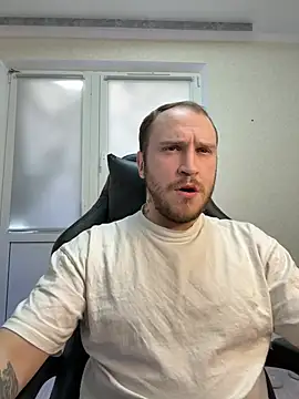 Snapshot of _XxX-XxX_ chatting on March 8, 6:21 am  XxX-XxX  online show from March 8, 6:21 am