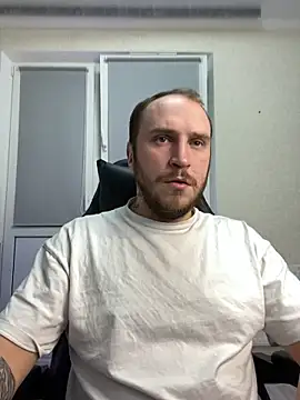 Snapshot of _XxX-XxX_ chatting on March 8, 8:03 pm  XxX-XxX  online show from March 8, 8:03 pm