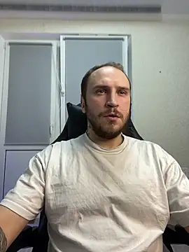 Snapshot of _XxX-XxX_ chatting on March 8, 11:07 pm  XxX-XxX  online show from March 8, 11:07 pm