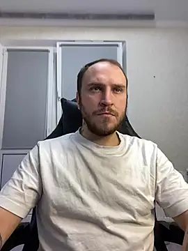 Snapshot of _XxX-XxX_ chatting on March 9, 5:06 pm  XxX-XxX  online show from March 9, 5:06 pm