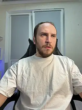 Snapshot of _XxX-XxX_ chatting on March 15, 12:36 am  XxX-XxX  online show from March 15, 12:36 am