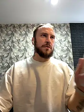 Snapshot of _XxX-XxX_ chatting on September 15, 11:54 am  XxX-XxX  online show from September 15, 11:54 am