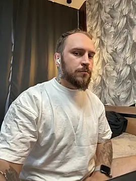 Snapshot of _XxX-XxX_ chatting on September 21, 11:56 am  XxX-XxX  online show from September 21, 11:56 am