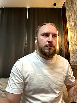 Snapshot of _XxX-XxX_ chatting on September 25, 2:21 pm  XxX-XxX  online show from September 25, 2:21 pm