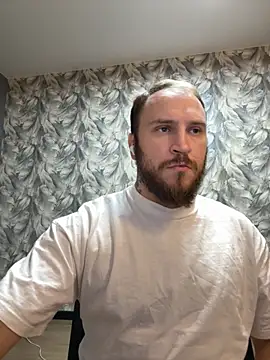 Snapshot of _XxX-XxX_ chatting on September 28, 6:24 pm  XxX-XxX  online show from September 28, 6:24 pm