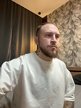 Snapshot of _XxX-XxX_ chatting on October 18, 2:14 am  XxX-XxX  online show from October 18, 2:14 am