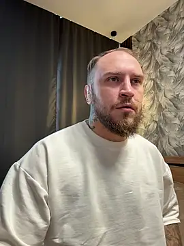 Snapshot of _XxX-XxX_ chatting on October 24, 7:16 am  XxX-XxX  online show from October 24, 7:16 am