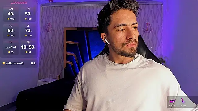 Brad Summer online show from April 15, 11:27 pm