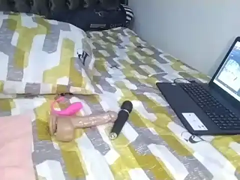 Chandy012 online show from September 12, 10:21 pm