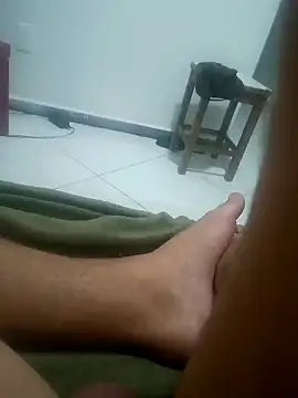 Snapshot of jacaranduba07 chatting on January 25, 6:34 am jacaranduba07 online show from January 25, 6:34 am