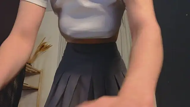 too sexxxy online show from March 7, 11:07 am