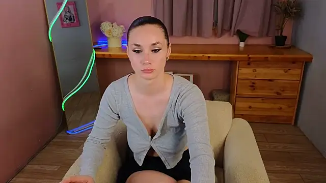 Snapshot of too_sexxxy chatting on May 17, 3:08 pm too sexxxy online show from May 17, 3:08 pm