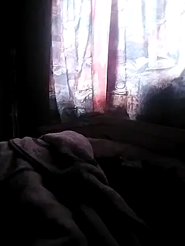 LaneYam online show from June 18, 6:02 am