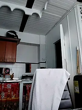 squirt-secret online show from March 6, 8:27 pm