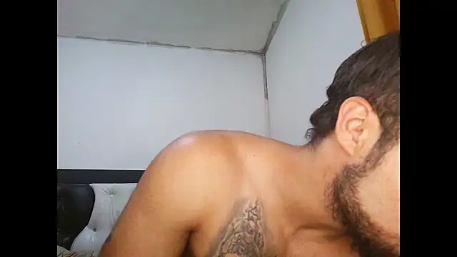 davidcr89 online show from February 15, 5:37 am