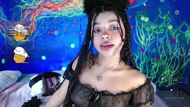 lucie petite online show from November 23, 6:30 pm