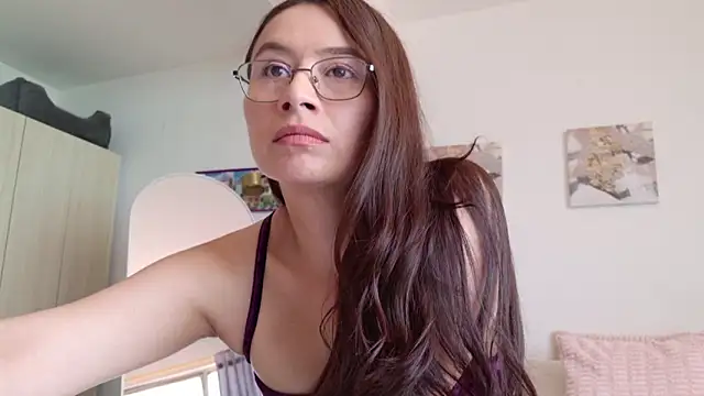 Andrewine89 online show from April 22, 6:42 pm