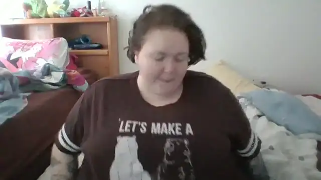 Snapshot of CorgiGodez98 chatting on January 15, 8:05 pm CorgiGodez98 online show from January 15, 8:05 pm