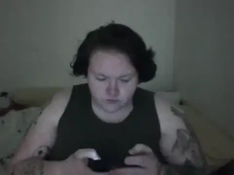 Snapshot of CorgiGodez98 chatting on January 24, 6:35 am CorgiGodez98 online show from January 24, 6:35 am