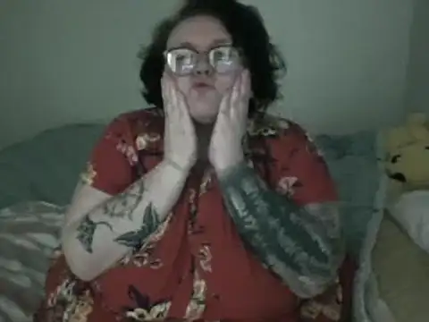 Snapshot of CorgiGodez98 chatting on February 1, 9:11 am CorgiGodez98 online show from February 1, 9:11 am