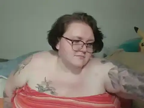 Snapshot of CorgiGodez98 chatting on February 9, 9:26 am CorgiGodez98 online show from February 9, 9:26 am