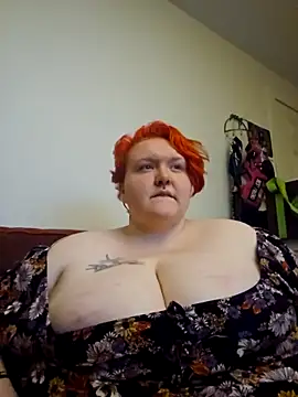 Snapshot of CorgiGodez98 chatting on October 30, 6:04 am CorgiGodez98 online show from October 30, 6:04 am