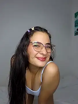 Snapshot of baaby-miiaa chatting on January 18, 11:44 pm baaby-miiaa online show from January 18, 11:44 pm