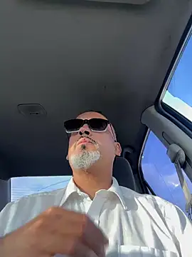 Snapshot of TheConfidentialClub chatting on January 17, 9:28 pm TheConfidentialClub online show from January 17, 9:28 pm