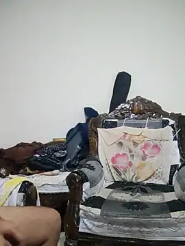 YourSuperTanya online show from March 18, 7:20 pm