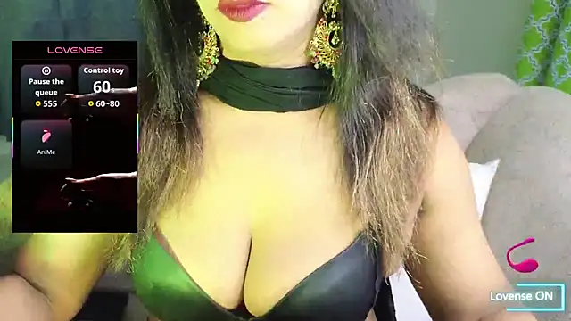 Snapshot of Bengali_Cute_Girl chatting on September 15, 11:32 am Bengali Cute Girl online show from September 15, 11:32 am