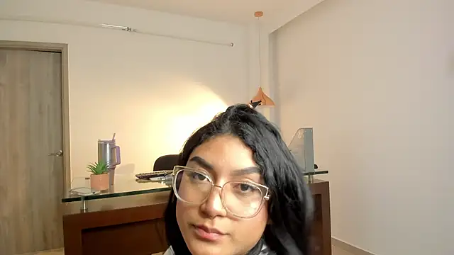 Camila Mason online show from February 8, 4:25 am