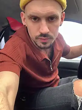 AssHunter4k online show from February 19, 1:17 pm