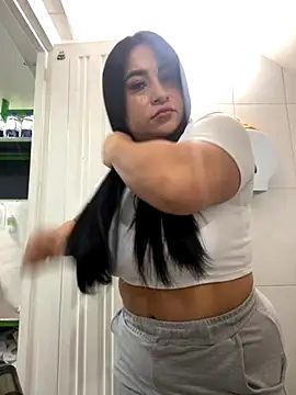 Miia Jazmin online show from September 28, 8:03 pm