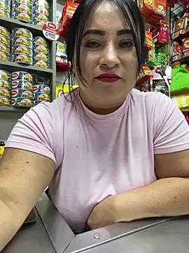 Miia Jazmin online show from April 18, 10:10 pm