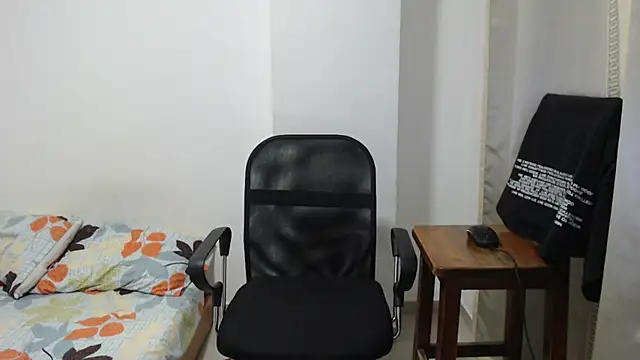 Aleex Miller online show from November 7, 4:12 am