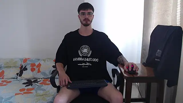 Aleex Miller online show from November 30, 10:03 pm