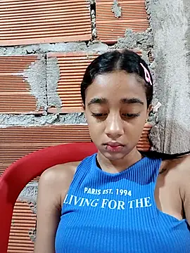 Zoe Sweett18 online show from October 17, 12:30 pm