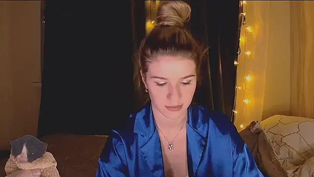 Melissa smith  online show from December 3, 2:15 pm