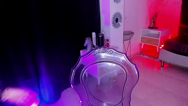 mallory dietlinde online show from March 14, 8:21 am