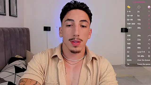 dylanspencer28 online show from February 23, 7:07 pm