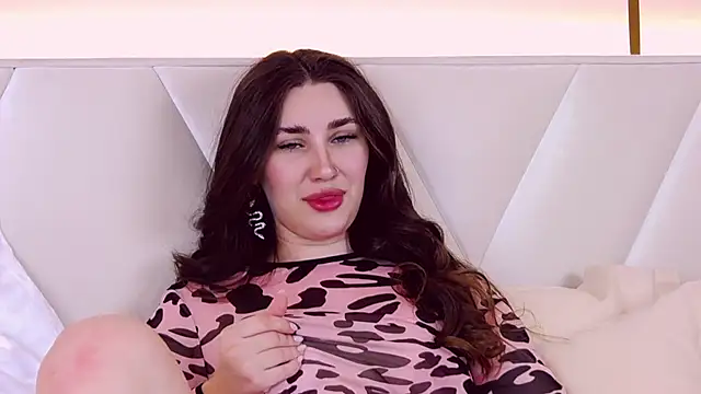 KiraBarlows online show from February 28, 1:47 am