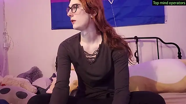 Mesmerized Mowo online show from March 5, 9:37 pm