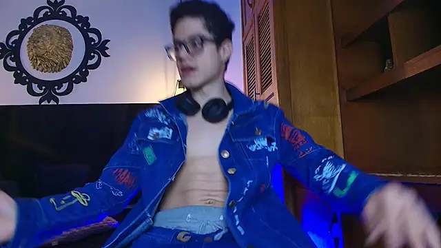 wolfandsky online show from March 24, 11:26 am