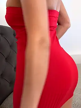 Snapshot of Putitatease chatting on October 14, 1:45 pm Putitatease online show from October 14, 1:45 pm