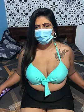 Snapshot of Lovely_WINDI chatting on June 16, 5:59 pm Lovely WINDI online show from June 16, 5:59 pm