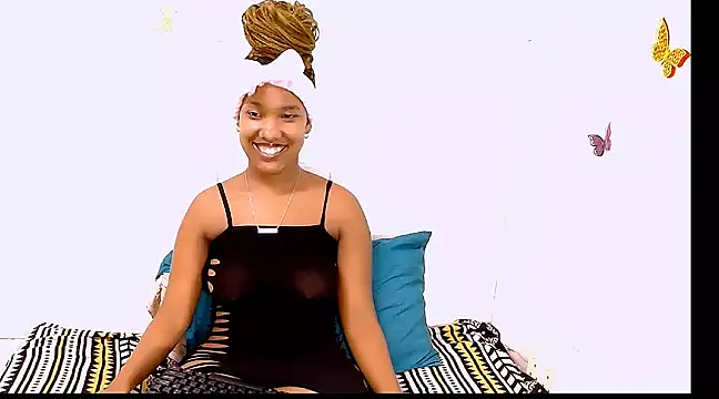 EroticSexyPrada online show from March 7, 2:04 am